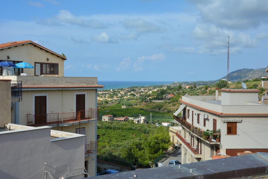 شقة Casa Eleonora كامبوفيليتْشّي دي روتْشّي الغرفة الصورة