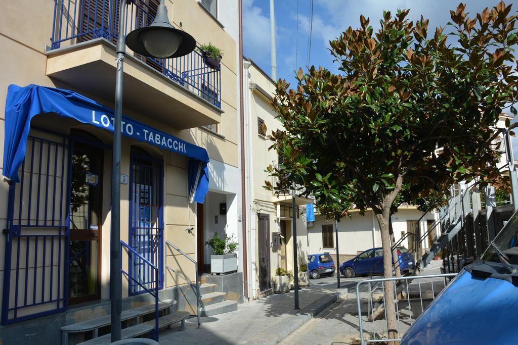 شقة Casa Eleonora كامبوفيليتْشّي دي روتْشّي الغرفة الصورة