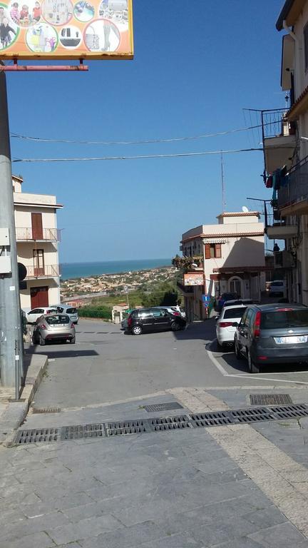 شقة Casa Eleonora كامبوفيليتْشّي دي روتْشّي المظهر الخارجي الصورة